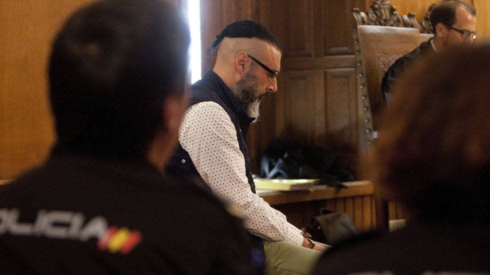 David Oubel durante el juicio en la Audiencia de Pontevedra. Fotografía publicada por RTVE en su información de EFE del 6 de julio de 2017.